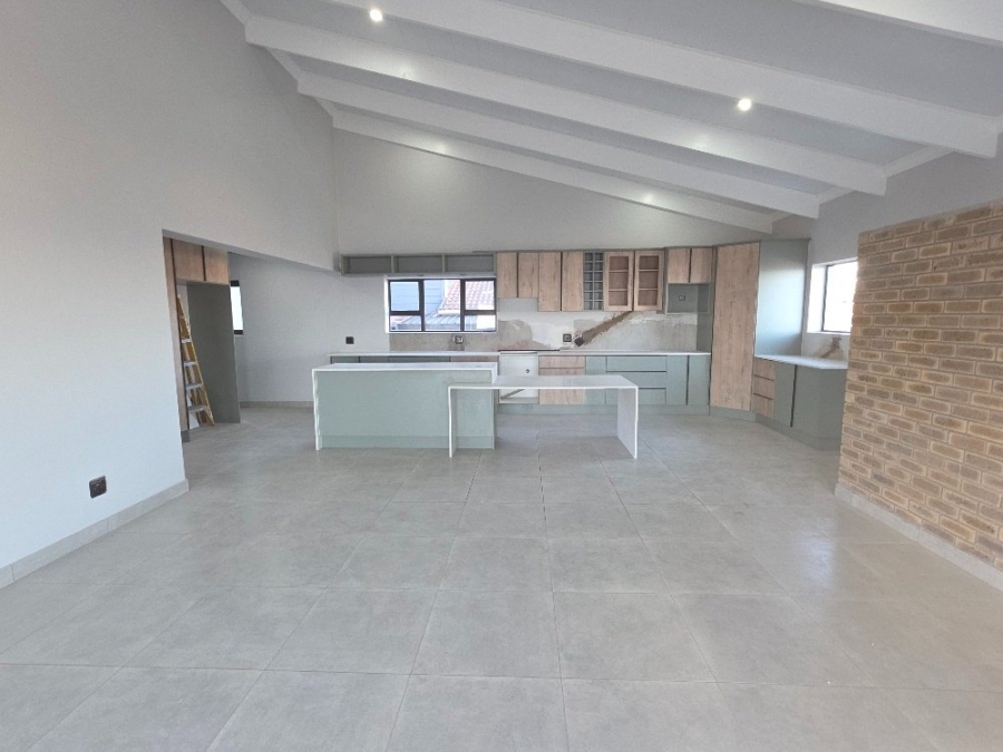 3 Bedroom Property for Sale in Dana Bay Western Cape